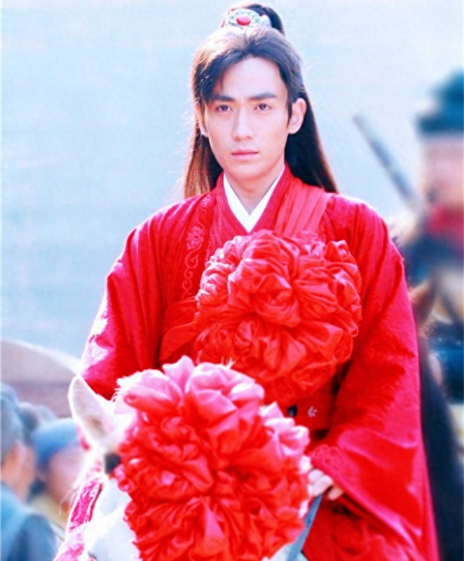 朱一龙《萧十一郎》剧照，《芈月传》嬴稷变身连城璧