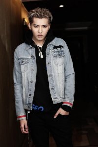 ​吴亦凡事件连累鹿晗和黄子韬？被要求做笔录，开始排查男方朋友圈