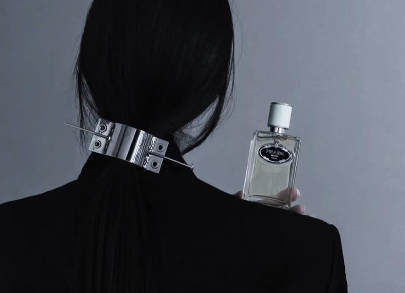 迈克尔杰克逊的鼻子（迈克尔·杰克逊的死因背后）