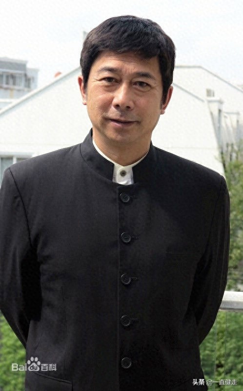 战争言情剧——《烽火燃情》