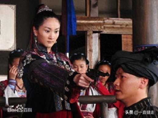 战争言情剧——《烽火燃情》