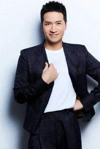 ​事实证明，“消失”10年的演员何晟铭，早已走上另一条道路