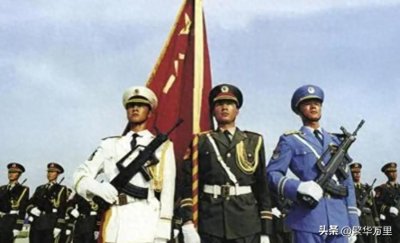 ​1997年，解放军合计24个集团军，一个集团军多少兵力？