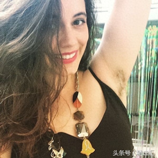 ins美女晒腋毛大赛，靓妹们大胆晒出自己的腋毛照