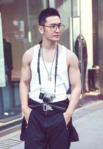 ​黄晓明与叶珂分手内幕揭秘：她的“经济独立”真相曝光