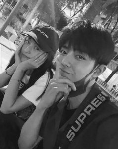 ​如何评价周雨彤(如何评价周雨彤的长相)