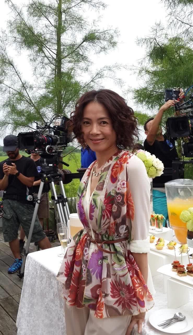 柯淑勤个人资料写真作品