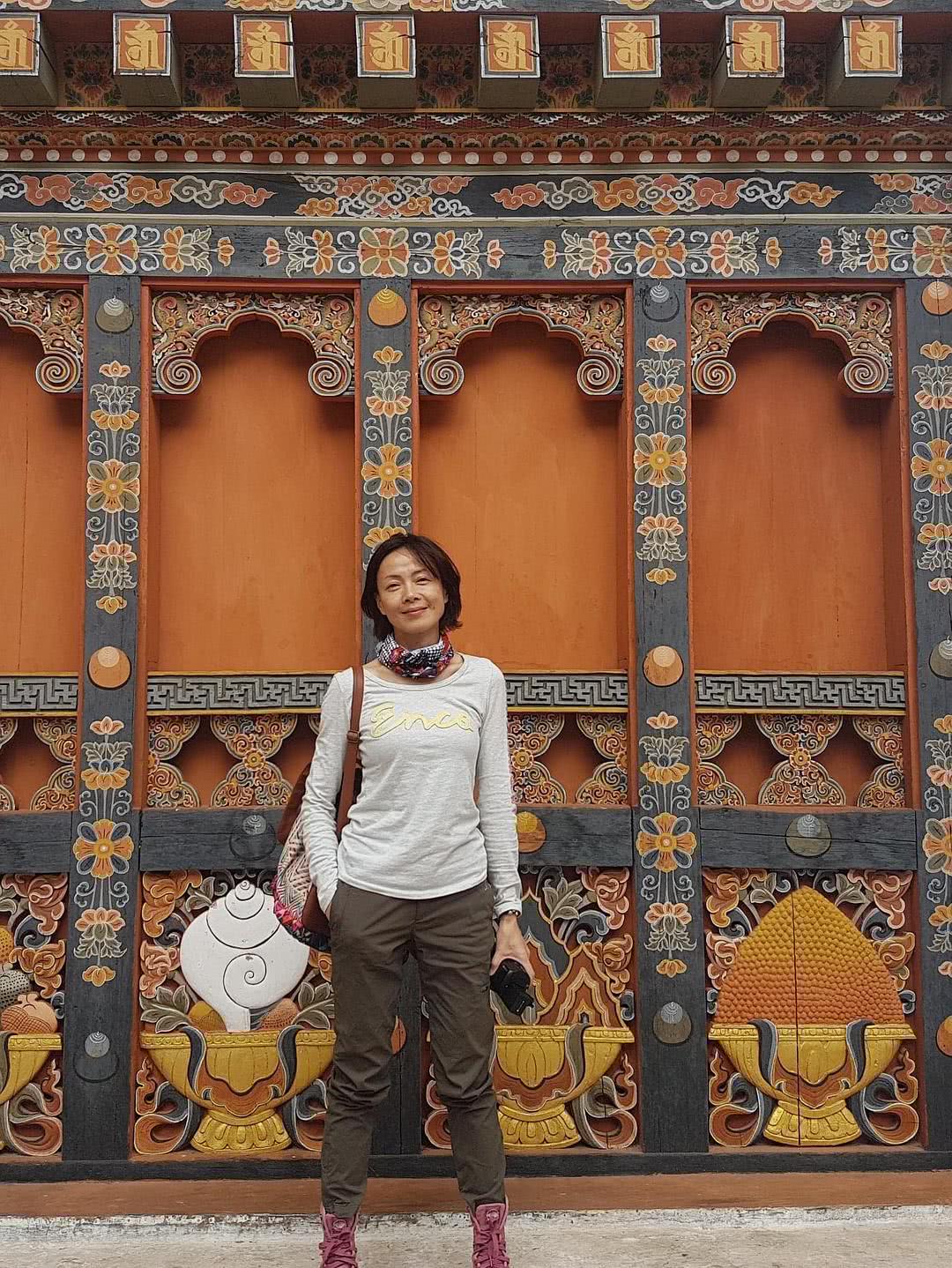 柯淑勤个人资料写真作品