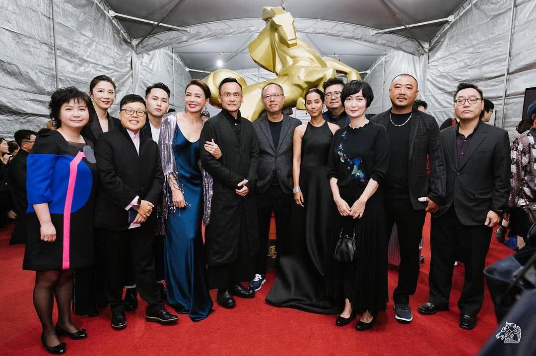 柯淑勤个人资料写真作品