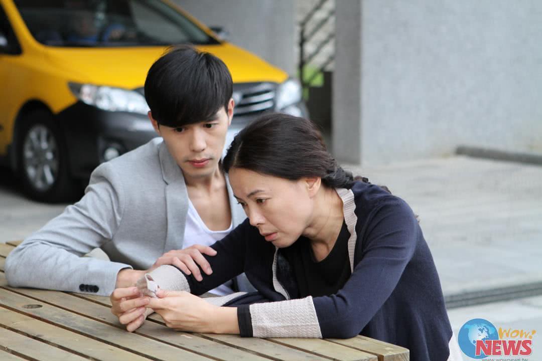 柯淑勤个人资料写真作品