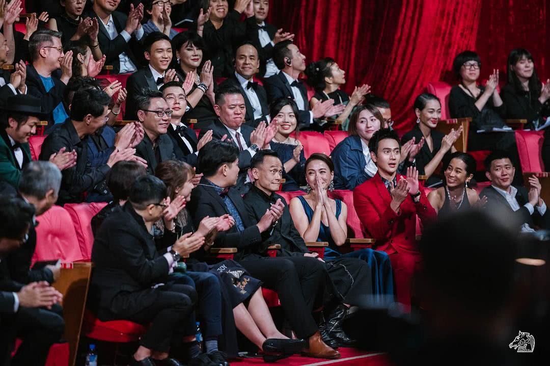 柯淑勤个人资料写真作品