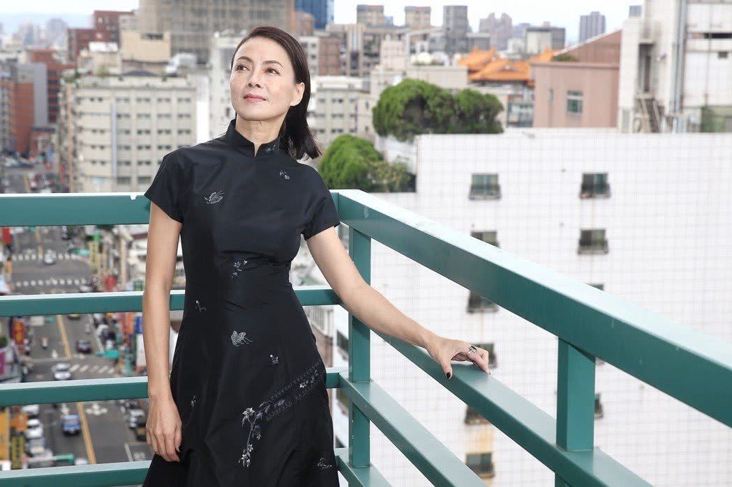 柯淑勤个人资料写真作品