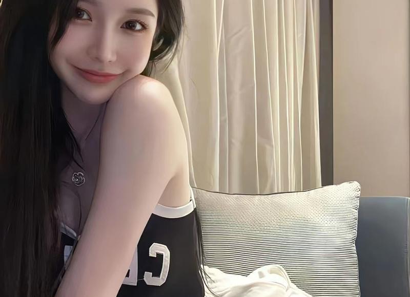 男女暧昧期身体接触顺序应该怎样发展，让关系更近