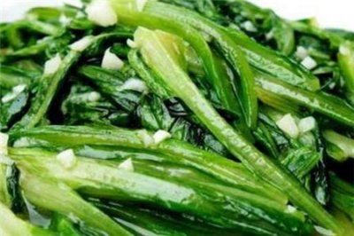 ​油麦菜怎么做好吃 首推蒜蓉油麦菜