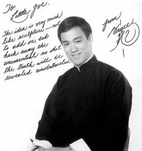 ​《我是李小龙》系列之一：李小龙生平年份表