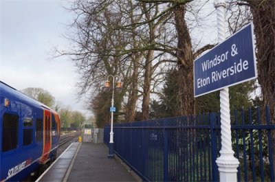 ​探访温莎城堡：看看英女王的家长啥样