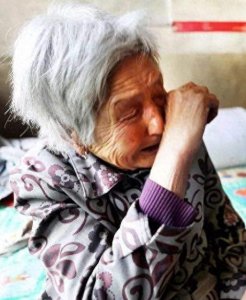 ​晚年容易“拖累”子女的父母，大多有以下共性，还怨不得孩子嫌弃