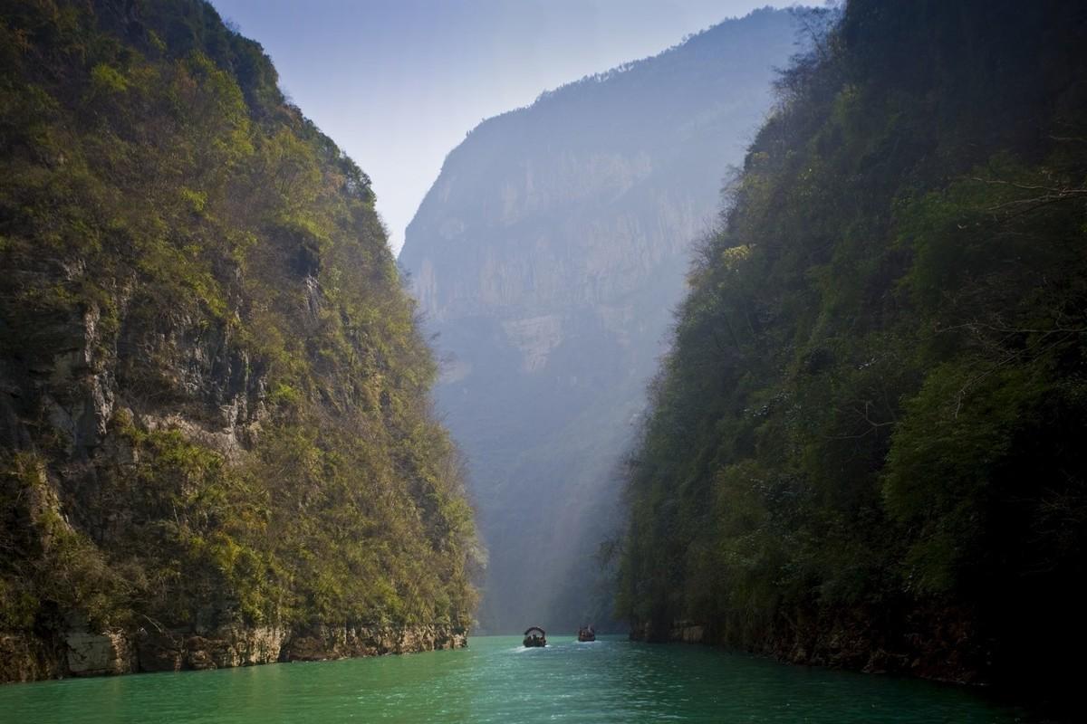 长江有多宽(长江宽度多少米)