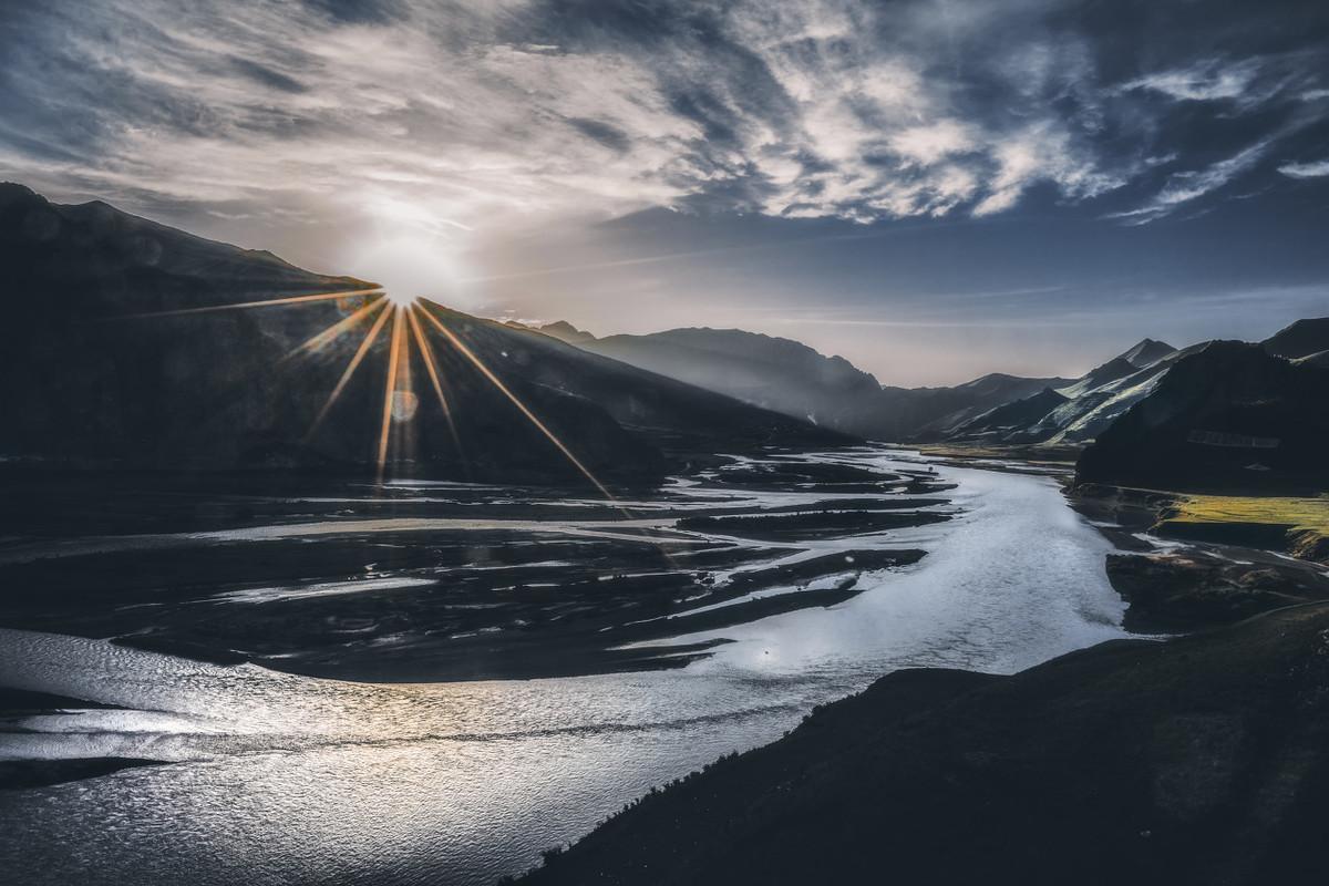 长江有多宽(长江宽度多少米)