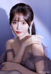 ​朱容君，靓丽清纯的古风美女，温柔甜美的笑容，美到了心坎里