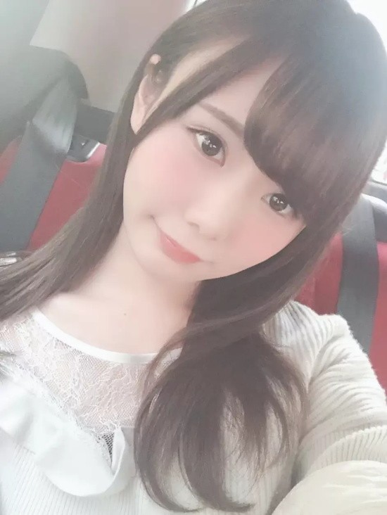 天才般演技的坂道美琉写真分享，岛国优秀老师！