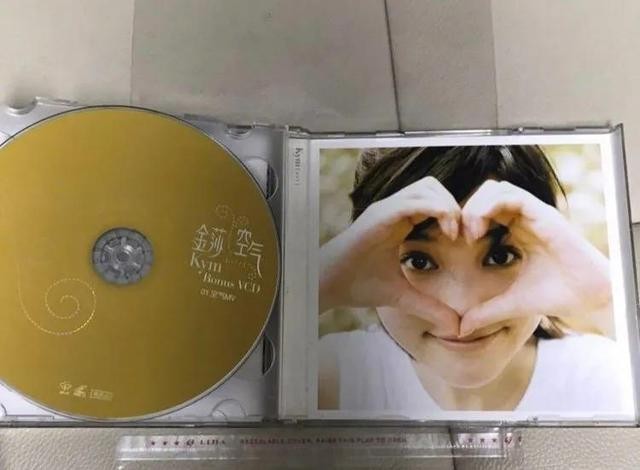 金莎的老公是谁（甜歌玉女金莎的毁灭史）