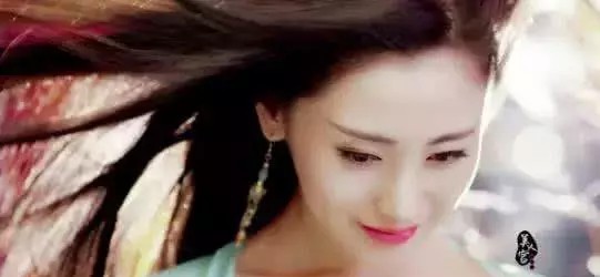 贾跃亭妻子甘薇介绍（乐视危机时甘薇在做什么）