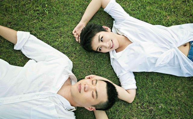 黄奕的两次婚姻情况（43岁黄奕勇敢追爱）(7)