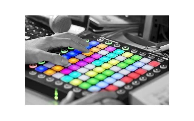 受害者三角模式