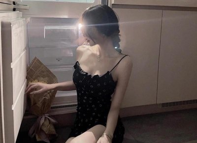 ​父母爱弟弟，把我当扶弟魔