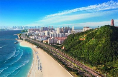 ​防城港楼市；美丽滨城下楼市冰冷，居住环境绝佳，投资价值为零