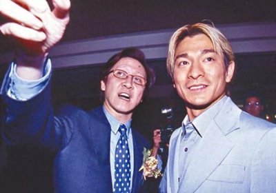 香港新义安真正的主人,控制四分之三的马仔,不姓“向”