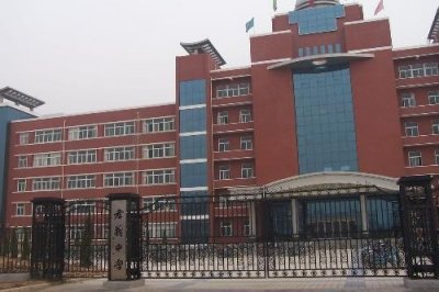 ​吕梁这五所高中，师资雄厚，环境优美，明年中考你最想去哪所？