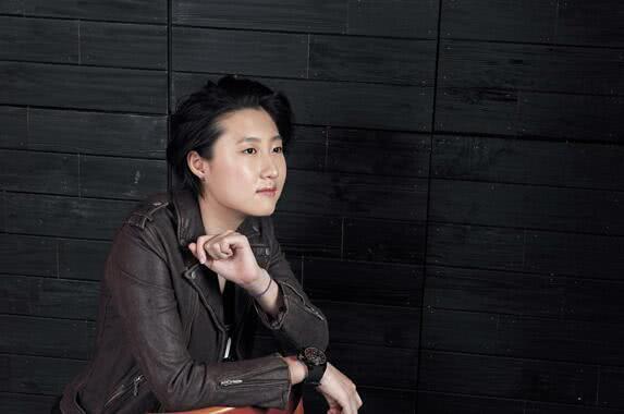 小龙女吴卓林首次叫成龙爸，竟和哥哥房祖名有关，网友：有情有义