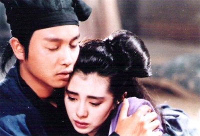 ​程小东的父亲也是名导演，资历比李翰祥还老