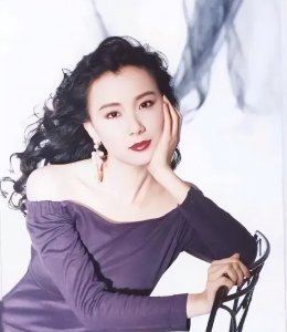 ​台湾第一美女是谁(台湾第一美女萧蔷昔日靓照！她的魔鬼身材太性感火辣)